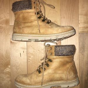Women’s winter boots